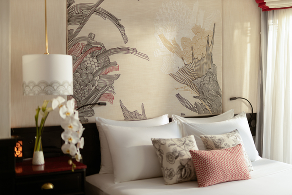 APT Guided Tours & River Cruises Au Co Long Quan Suite 3 ©mailan.jpg